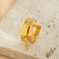 Bague créative plaquée or 18K en forme de fermeture éclair avec zircons carrés - Style Fermeture Éclair Doré (JZ-18K-JS0030)
