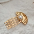 Peine dorado en forma de abanico con perla blanca para peinados elegantes - Dorado