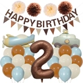Dettaglio macro del set di compleanno vintage con palloncini aereo e banner in feltro - Auto E Aereo Della Polizia Retrò 2