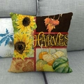 Leinen-Herbst-Kissenhülle mit Ernte-Kürbis- und Sonnenblumenmotiven auf einem Sofa - Ernte Sonnenblume Stil (1)