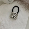 Elastico per capelli minimalista francese con fibbia in metallo argentato lucido e corda nera - Stile Ondulato a Più Coste (0027) / Argento