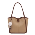 Grand sac cabas rétro bicolore en similicuir camel avec un pendentif en peluche blanc - Kaki (Avec Pendentif)