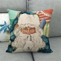 Federa natalizia in lino con Babbo Natale su divano grigio per decorazione festiva - Babbo Natale con Cappello Blu (4)