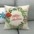 Housse de coussin en lin Merry Christmas avec couronne de fleurs sur un canapé gris - Style de Couronne Merry Christmas Classique (7) / 45x45cm