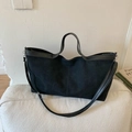 Bolso tote grande negro mate minimalista con asas dobles y correa ajustable - Negro