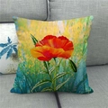 Künstlerischer Aquarell-Kissenbezug mit Mohnblumen auf grauem Sofa für Deko - Roter Mohn-Stil (1)