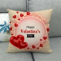 Détail de la housse de coussin en lin Saint-Valentin avec motifs de cœurs rouges - 45x45cm / Style Anneau Cœur Rose (1)