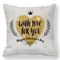 Detail of peach skin pillowcase with gold glitter heart and Happy Valentine's Day print - Simple Nordic Gold Glitter Big Heart Style (16)