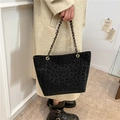 Große Leoparden-Einkaufstasche mit schwarz-goldener Kette, schicke Pendler-Schultertasche - Schwarz