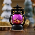 Lanterna di Halloween vintage con luce viola e motivi dorati di teschi e pipistrelli - Scheletro Viola