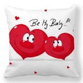 Détail de housse de coussin blanche avec deux cœurs rouges et texte Be My Baby - Cœur Rouge Dessin Animé (12) / 45x45cm