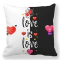 Détail du texte love is love et illustrations romantiques sur la taie d'oreiller carrée - Contraste Noir Blanc (26) / 45x45cm