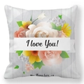 Gepersonaliseerde witte kussensloop met bloemenhart en I love You tekst voor Valentijn - 45x45 cm / Aanpasbare Bloemige Engelse Letters (29)