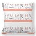 Detailansicht Kissenbezug mit Hasenmuster und rosa Streifen auf Pfirsichhaut-Stoff - 45x45cm / Rosa Streifen Cartoon Hase (17)