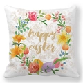 Λεπτομέρεια από λουλουδένιο στεφάνι Happy Easter με χρωματιστά αυγά σε λευκή μαξιλαροθήκη - Στυλ με Στεφάνι και Χρυσό Κείμενο (19)