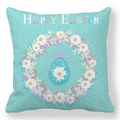 Detail van Happy Easter kussensloop met bloemenkrans en kleurrijk paasei ontwerp - 45cmx45cm / Hemelsblauw Rooster Krans Ei Stijl (6)