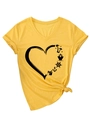 Detalle de camiseta con cuello en V e estampado de corazón con palmeras y nudo inferior - S / Amarillo (Impresión negra)