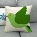 Gros plan du motif d'oiseau sur la taie d'oreiller en lin avec texture de tissu - Style Oiseau Vert Foncé Clair Dessin Animé (17)