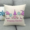 Detail van linnen Happy Easter kussenhoes met kabouters op een grijze bank - Standaard Vierkant