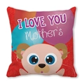 Makroaufnahme der roten Kissenhülle mit I LOVE YOU MOTHER Schriftzug und Cartoon Widder - Cartoon Widder (7) / 45x45 cm