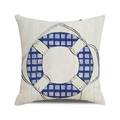 Detail van nautische kussenhoes met linnen textuur en blauw reddingsboei patroon erop - Blauw Geblokte Reddingsboei (Stijl 3)