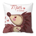 Weiße Kissenhülle mit niedlichem Igel-Mama-Motiv und Herz-Illustration - Igel Eltern-Kind (29) / 45x45 cm