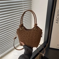 Borsa a secchiello marrone leopardata in pelle scamosciata con manici e tracolla - Marrone