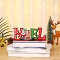 Decorazione natalizia NOEL in legno con bradipo e ornamenti di pigne e bacche - Stile Bradipo NOEL