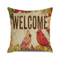 Detail van herfst kussenhoes met rode kardinalen, esdoornbladeren en de tekst Welcome - Welkom Kardinaal (14)