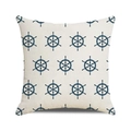 Dettaglio copricuscino nautico con timone blu scuro su tessuto di lino beige - Timone Blu Scuro Bianco Sporco / 45x45 cm