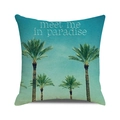 Fodera per cuscino tropicale con palma e testo Meet Me in Paradise su sfondo azzurro - Vacanze in Paradiso Inglese Scritto a Mano (Stile 37)