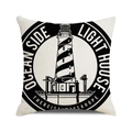 Federa quadrata con motivo a faro oceanico, design minimalista in nero e bianco - Slogan Oceano Faro Bianco e Nero (39)