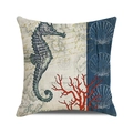 Détail de la texture en lin de la housse de coussin avec hippocampe et carte marine - 45x45cm / Style Carte Hippocampe Nautique (10)