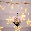 Houten hart kersthanger met glitter sneeuwpop en hert aan een rustieke tak - Hart Stijl