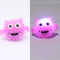 Anello luminoso mostro rosa con punte morbide ed effetto LED lampeggiante - Anello Luminoso Halloween Viola