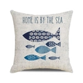 Kissenbezug im Marine-Stil mit Fischmuster und blauem 'Home is by the Sea' Druck - Home By The Sea Fischmuster
