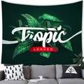 Tropische grüne Blätter Wandteppich mit Tropic Leaves Schriftzug für die Dekoration - Pfirsichhaut / Tropischer Blatt-Stil (6) / M