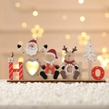 Verlichte houten HOHO kerstdecoratie met kerstman, sneeuwpop en rendier figuren - Hart Kerstman Stijl (HO HO HO)