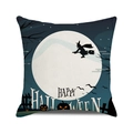 Funda de cojín de Halloween con luna, bruja y murciélagos sobre fondo azul oscuro - 45x45 cm / Bruja en Escoba (21)