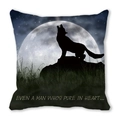 Housse de coussin Halloween avec silhouette de loup-garou et pleine lune en peau de pêche - 45x45 cm / Style Citation Loup Hurlant à la Lune(37)
