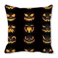 Fodera per cuscino Halloween con facce di zucca arancioni su tessuto pelle di pesca nero - Black Grid Jack-O'-Lantern Array (29)