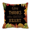Funda de cojín Grateful Heart en tela de piel de melocotón negra para Acción de Gracias - Fondo negro fuente retro amarilla hojas
