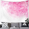 Wandbehang mit pink-weißem Mandala-Muster über einem modernen Sofa als Deko - 150x100(Pfirsichhaut) / Rosa Weiß Mandala (2)