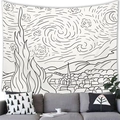 Tapisserie La Nuit Étoilée en style noir et blanc suspendue sur un canapé gris - Style 3 (Art au Trait de Nuit Étoilée) / 100x70cm