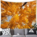 Arazzo da parete con paesaggio forestale autunnale e alberi d'acero sopra un divano - 100x70(Peluche Corto) / Stile Foresta di Aceri Dorati verso l'Alto (13)