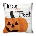 Halloween Kissenhülle mit Kürbis Motiv und schwarz-weißen Karomustern für die Dekoration - Kürbis-Karo-Stil (1)