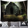 Dettaglio della trama di un arazzo cimitero gotico appeso su una parete moderna del soggiorno - 100x70(Pelle di Pesca) / Cimitero in Stile Gotico (14)