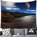 Dettaglio della trama del tessuto di un arazzo con montagne e pianeti sopra un divano - 200x150cm / Style 19 (Peach Skin Fabric)