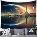 Arazzo con paesaggio spaziale e pianeti sospeso sopra un divano grigio moderno - 100x70(Pelle di Pesca) / Mondo Alieni di Fantascienza (3)