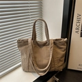 Große khakifarbene Cord-Einkaufstasche für Damen mit Schultergurt und Außentasche - Khaki